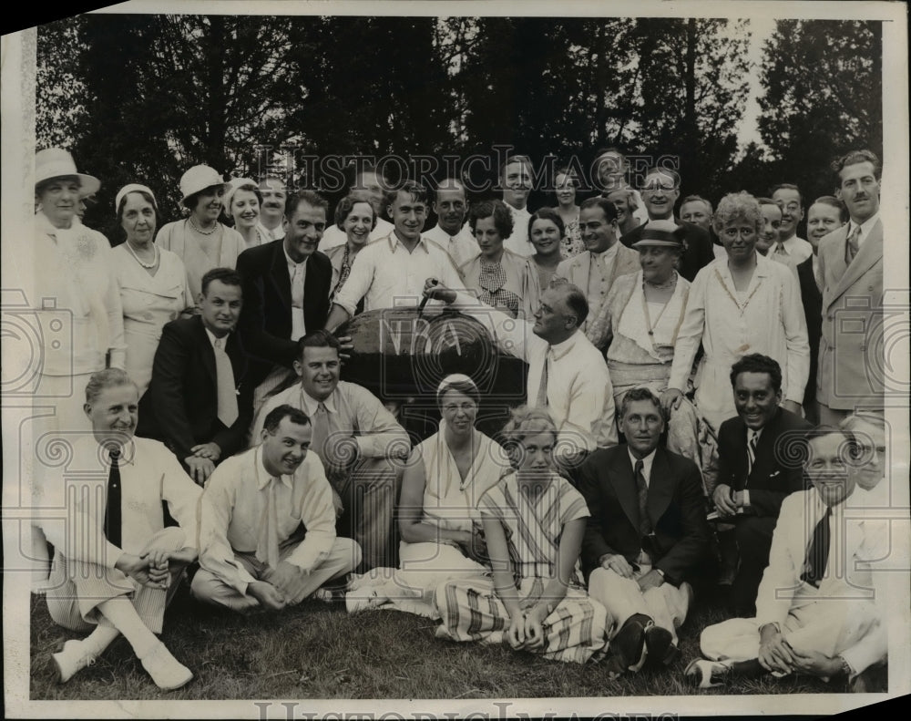 1933  President FD Roosevelt at press picnic Val Kill Cottage NY-Historic Images