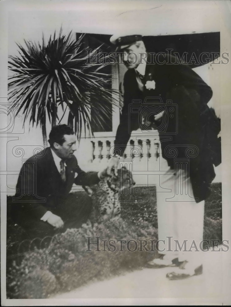 1936 Press Photo King Christian of Denmark vacationing on the French Riviera. - Historic Images