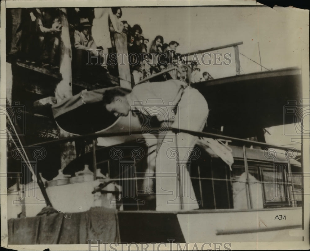 1929 Press Photo Lindy On Honeymoon - nee78984-Historic Images