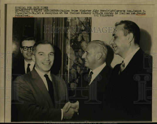 1964 Aldo Moro Italian Prime Minister greets Rep. Joseph P Vigorito - Historic Images