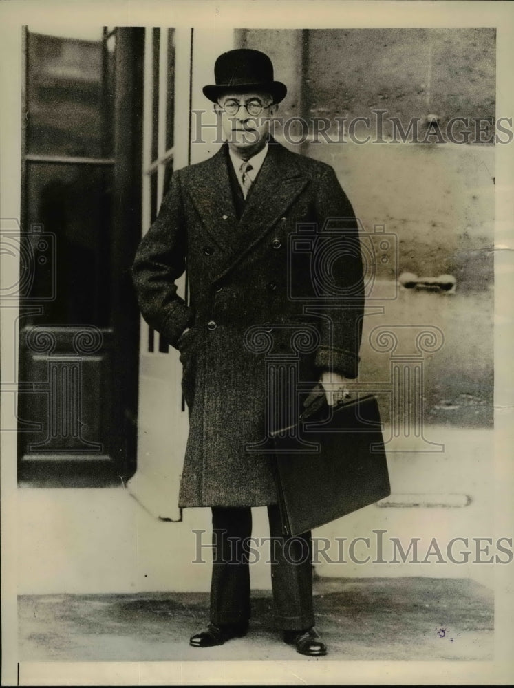 1936 Jules Laroche French Ambassador to Belgium arrived at Paris - Historic Images