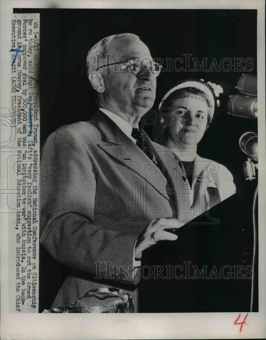 1951 Press Photo Pres.Harry Truman addressing the Natl Conference on Citizenship-Historic Images