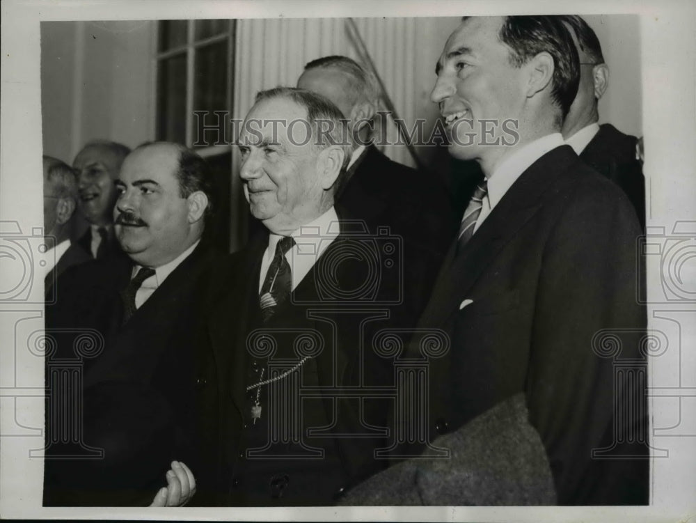 1938 Press Photo Leslie Sanders Daniel Roper Bernard F McLain - nee92584-Historic Images