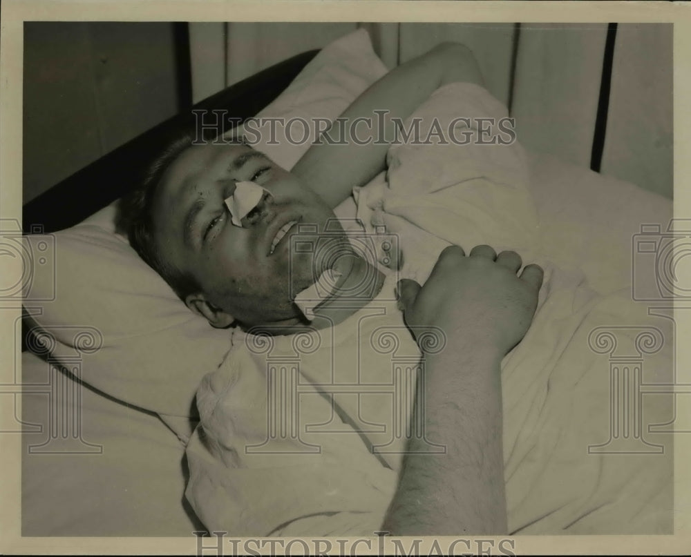 1951 Jennings Reese injured in bridge - Historic Images