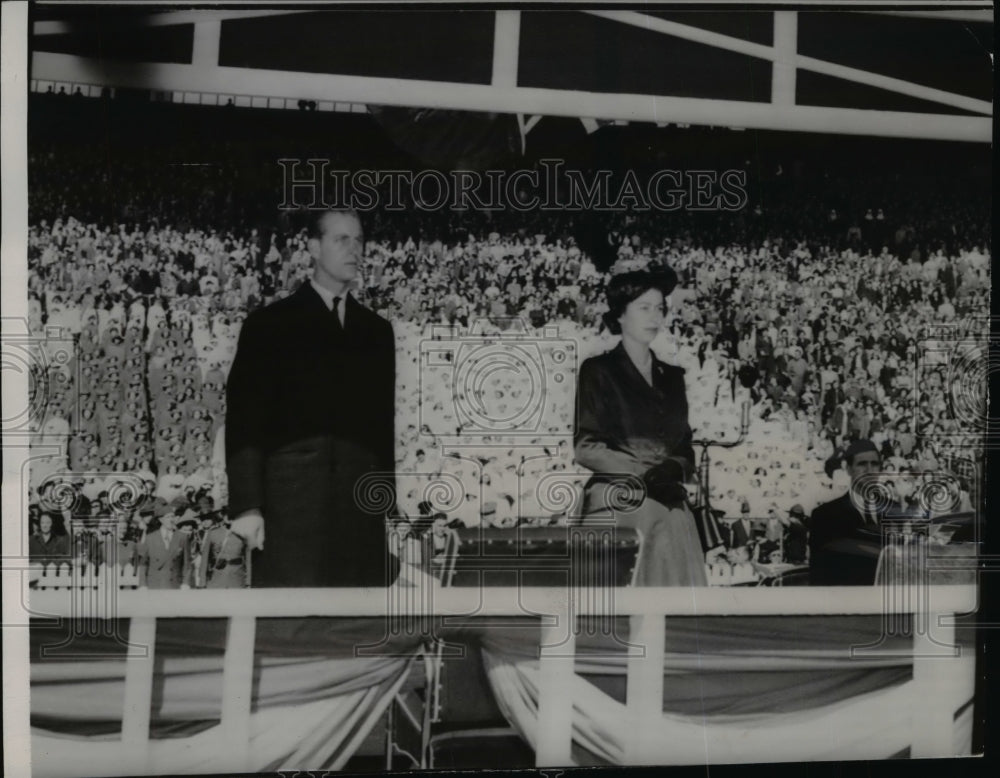 1951 Press Photo Princess Elizabeth &amp; Duke of Edinburgh attend exposition - Historic Images