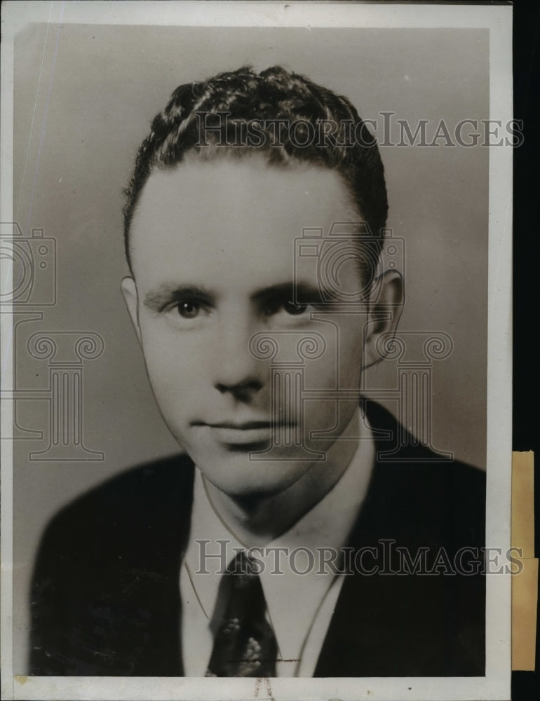 1934 Press Photo Roy Tillery one man graduating class of Valentia CA high school-Historic Images