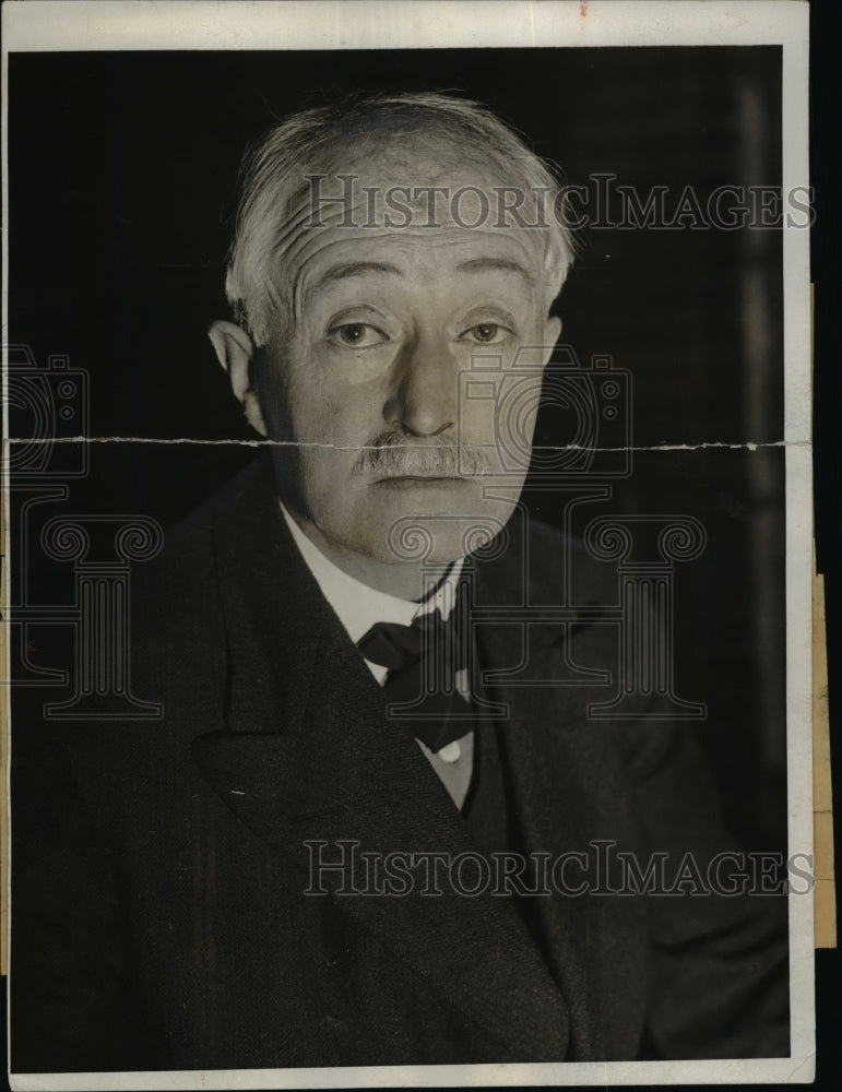 1933 Press Photo John Masefield,Poet Laureate to King George of England - Historic Images