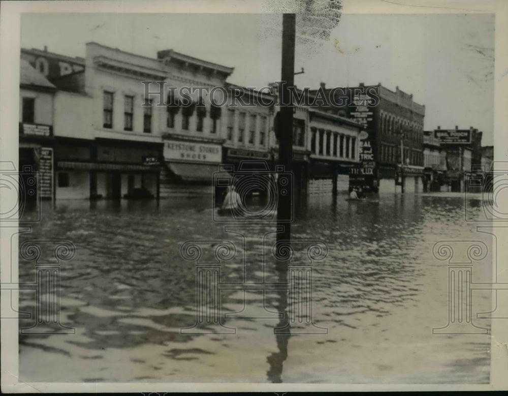 1940 Press Photo Flooded Street in Marietta, Ohio - nef06002 - Historic Images