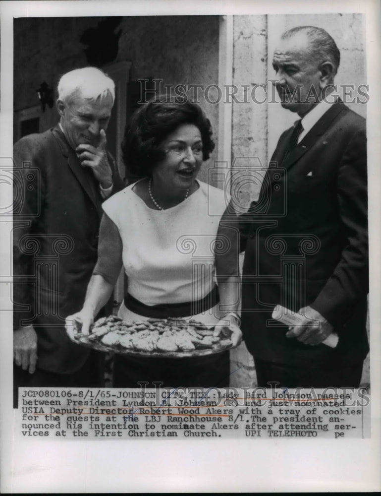 1965 Lyndon B. & Lady Bird Johnson, Robert Wood Akers at LBJ Ranch - Historic Images