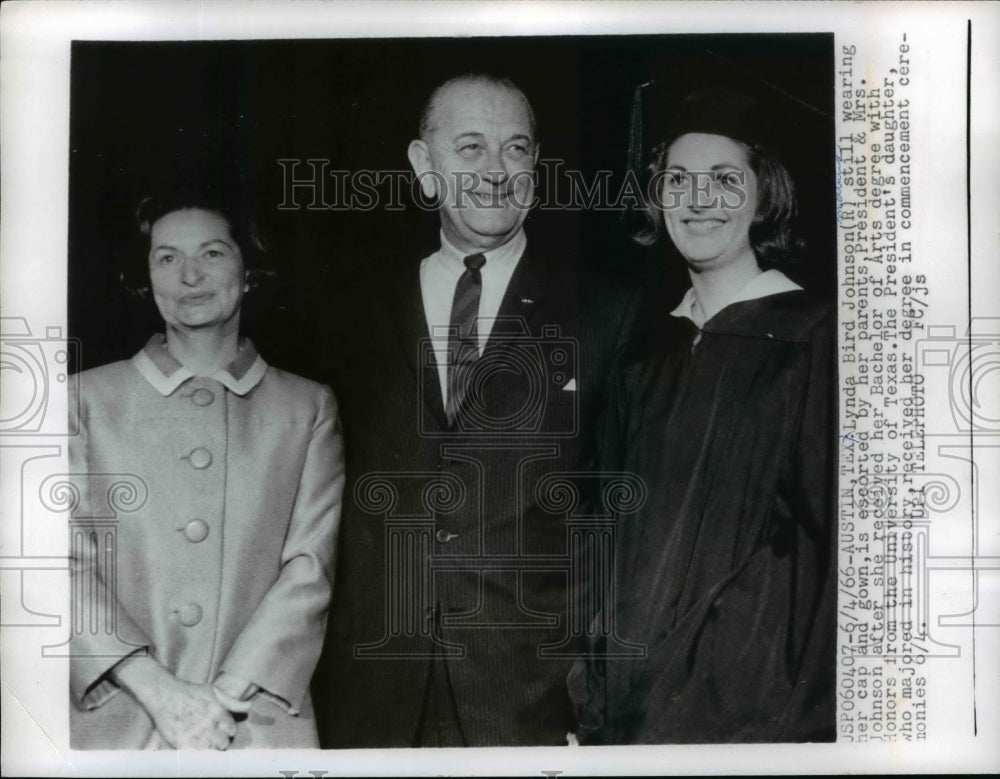 1966 Lynda Johnson Poses With Parents After She Received Her Degree - Historic Images