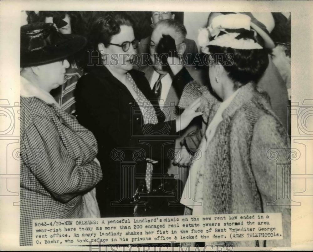 1949 Press Photo Landlord&#39;s Clinic on New Rent Law Ended In a Near Riot - Historic Images