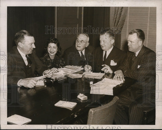 1938 Press Photo N.B.A. Committee Meets To Rank Boxers - nef16099 - Historic Images