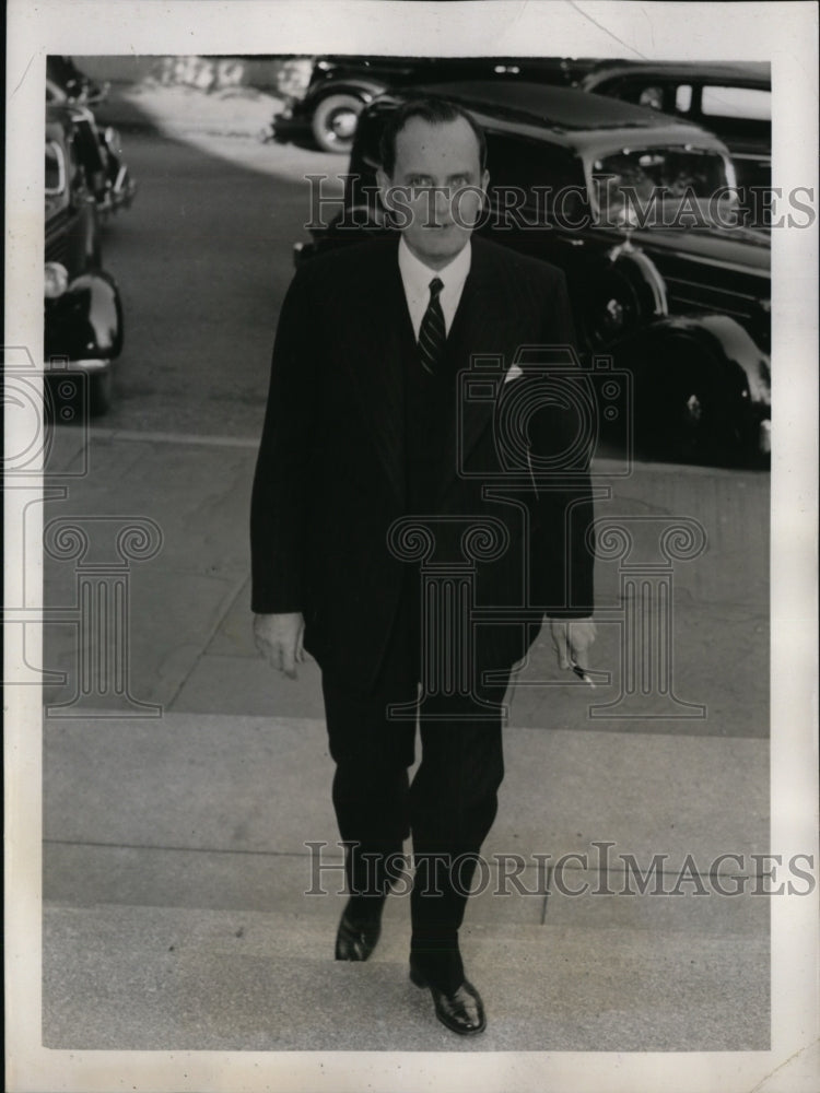 1938 John Pelenyi at U.S. State Department, Washington, D.C. - Historic Images