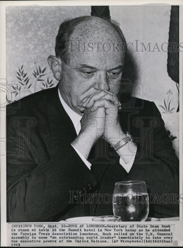 1961 Press Photo Dean Rusk at Foreign Press Association Luncheon, New York - Historic Images