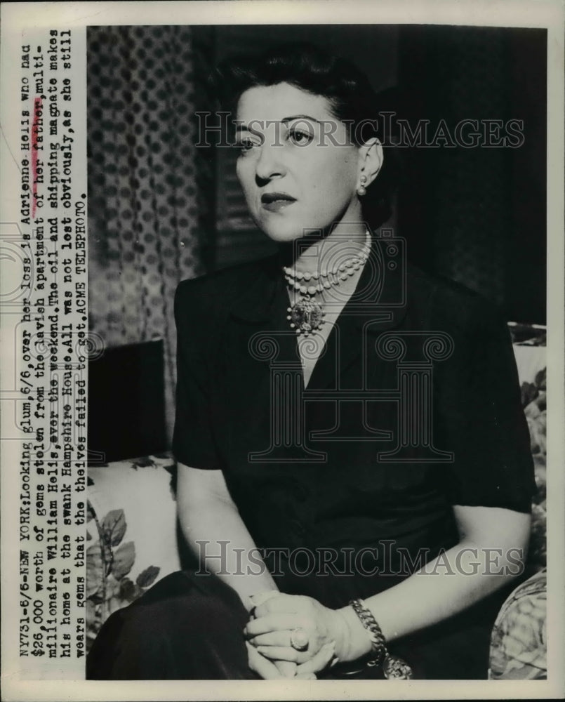 1949 Press Photo Heiress Adrienne Helis - Historic Images