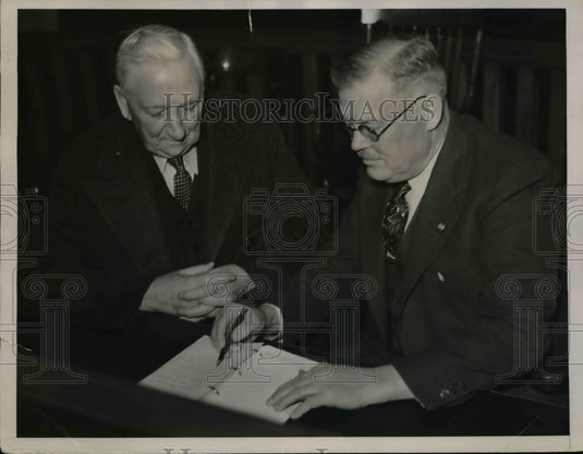 1936 Press Photo P. Milton Smith, Attorney E.L. Maxwell at San Jose Arraignment - Historic Images