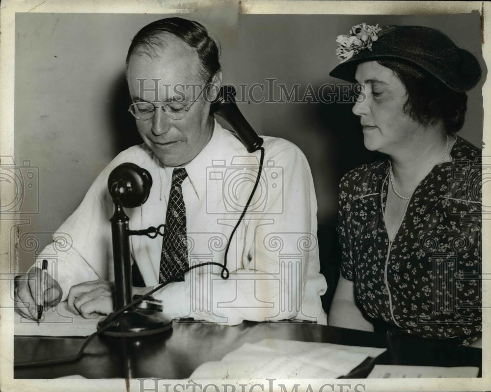 1938 Press Photo Eugene Smith-Post on Telephone - nef19932 - Historic Images