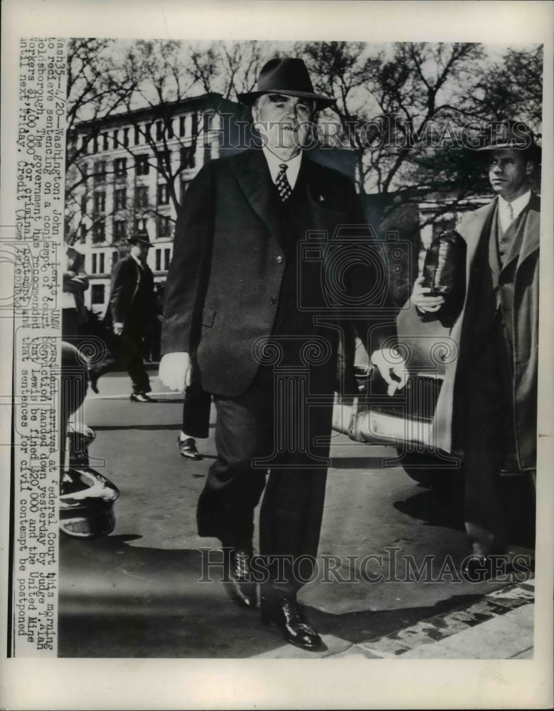 1948 Press Photo John L Lewis Arrives at Federal Court to Receive Sentencing - Historic Images