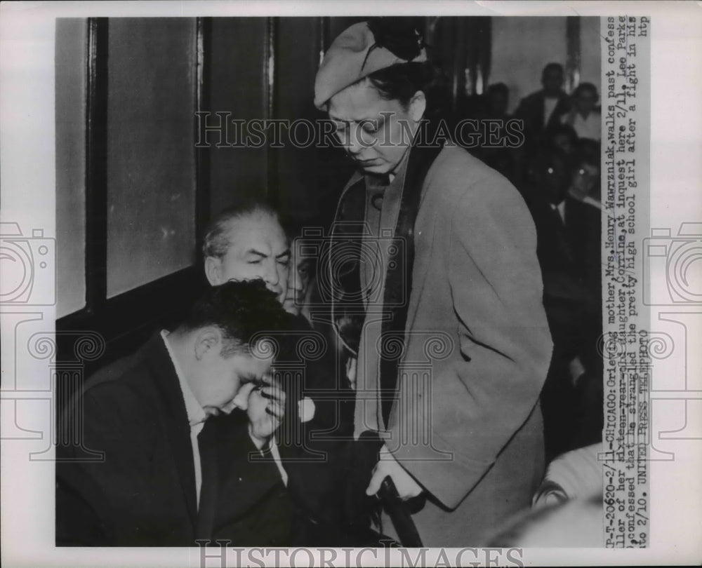 1954 Mrs Henry Wawrzniak with Daughter's Killer, Chicago. Illinois - Historic Images