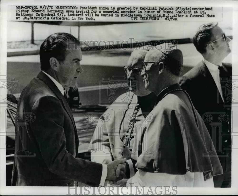 1970 Press Photo Pres Nixon Greeted by Cardinal Patrick OBoyle &amp; Bishop Herrmann - Historic Images