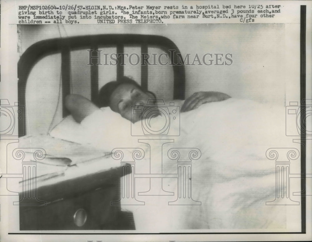 1957 Press Photo Mrs. Peter Meier in Elgin, ND Hospital after Quadruplets Born - Historic Images