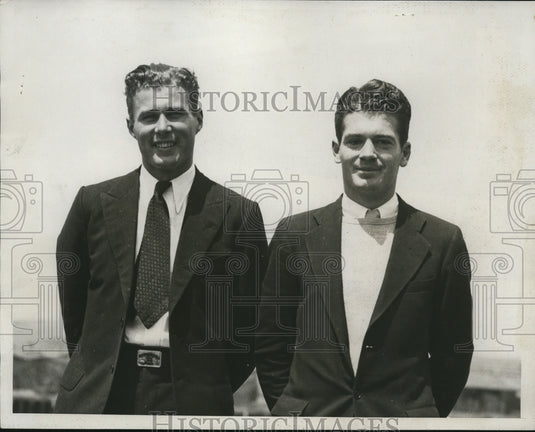 1933 Press Photo Robert A. Arthur, George Anderson on S.S. Santa Elisa-Historic Images