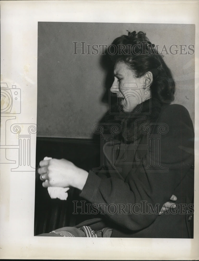 1948 Mrs.Victoria Zielin accused of scalding her daughter - Historic Images