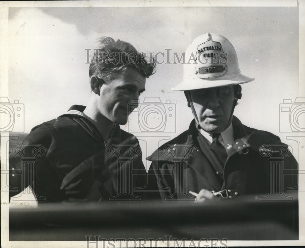 1939 Press Photo Lands Plane On High Tension Lines - nef24094 - Historic Images