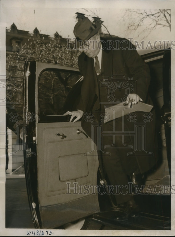 1939 Gen Homer S Cummins Arriving at White For His Last Meeting - Historic Images