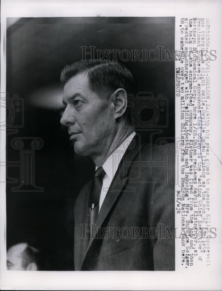 1961 Press Photo Orville Ohlen at Northern Biochemical Corp., Sheldon, Iowa - Historic Images