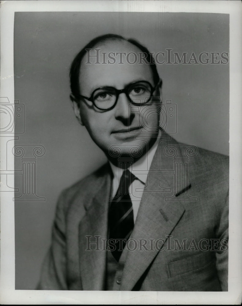 1955 Press Photo I. P. Garran, Commercial Minister, British Embassy - nef26880- Historic Images