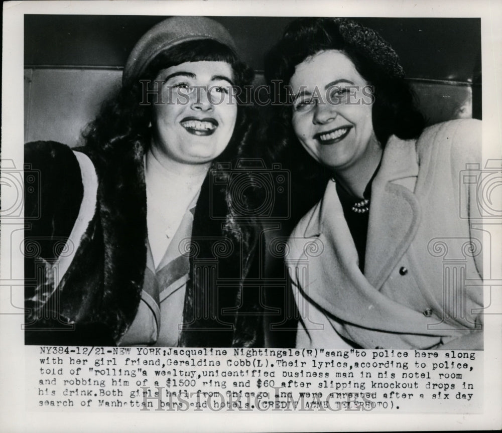 1921 Press Jacqueline Nightingale "Sang" to Police With Friend Geraldine Cobb - Historic Images