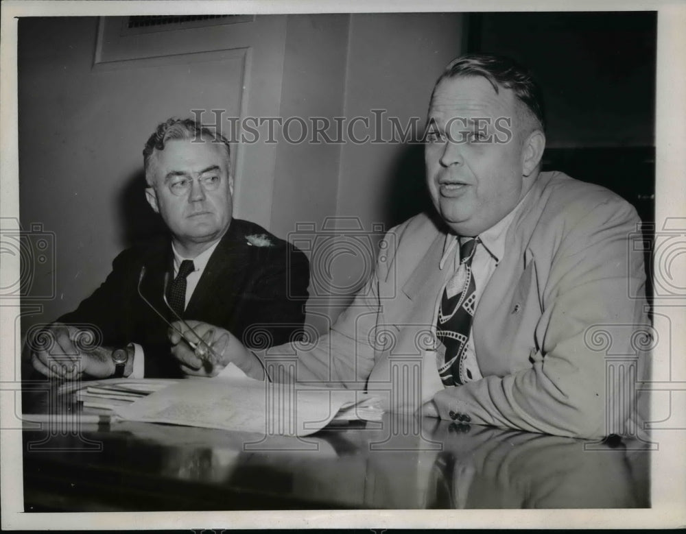 1944 Press Photo Gov. Robert Kerr of Okla. with Oscar J. Ewing of Natl.Committee-Historic Images