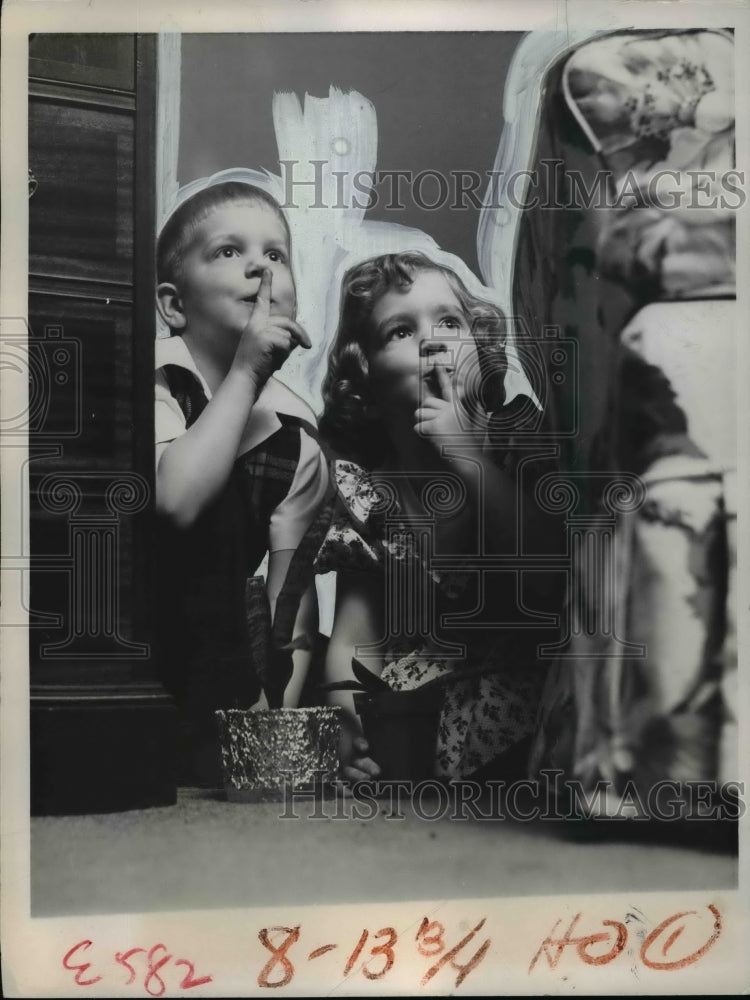 1953 Press Photo Richard & Nancy Bell Children of Dr & Mrs Richard P Bell Jr - Historic Images