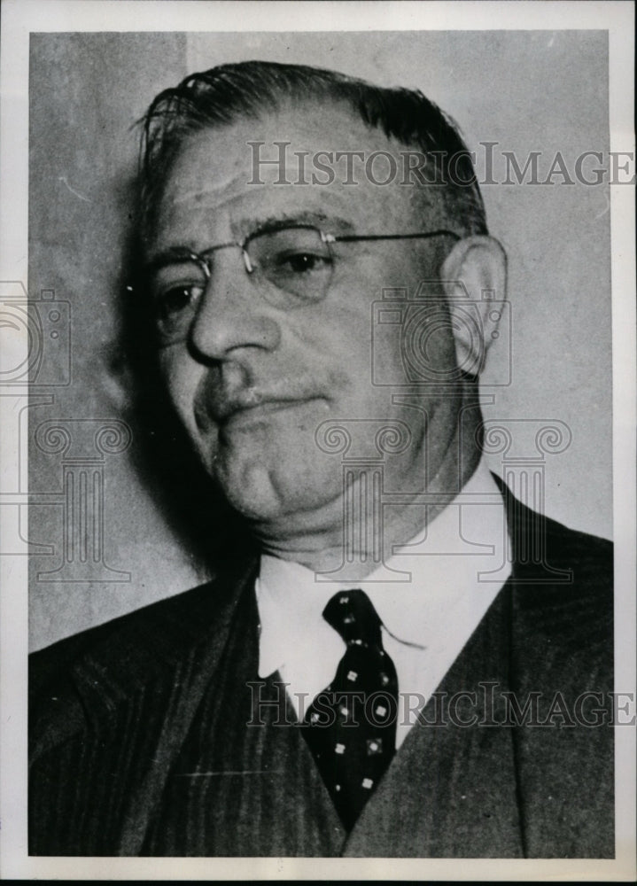 1938 Press Photo Councilman Howard W Davis Questioned For Bribery Charges - Historic Images