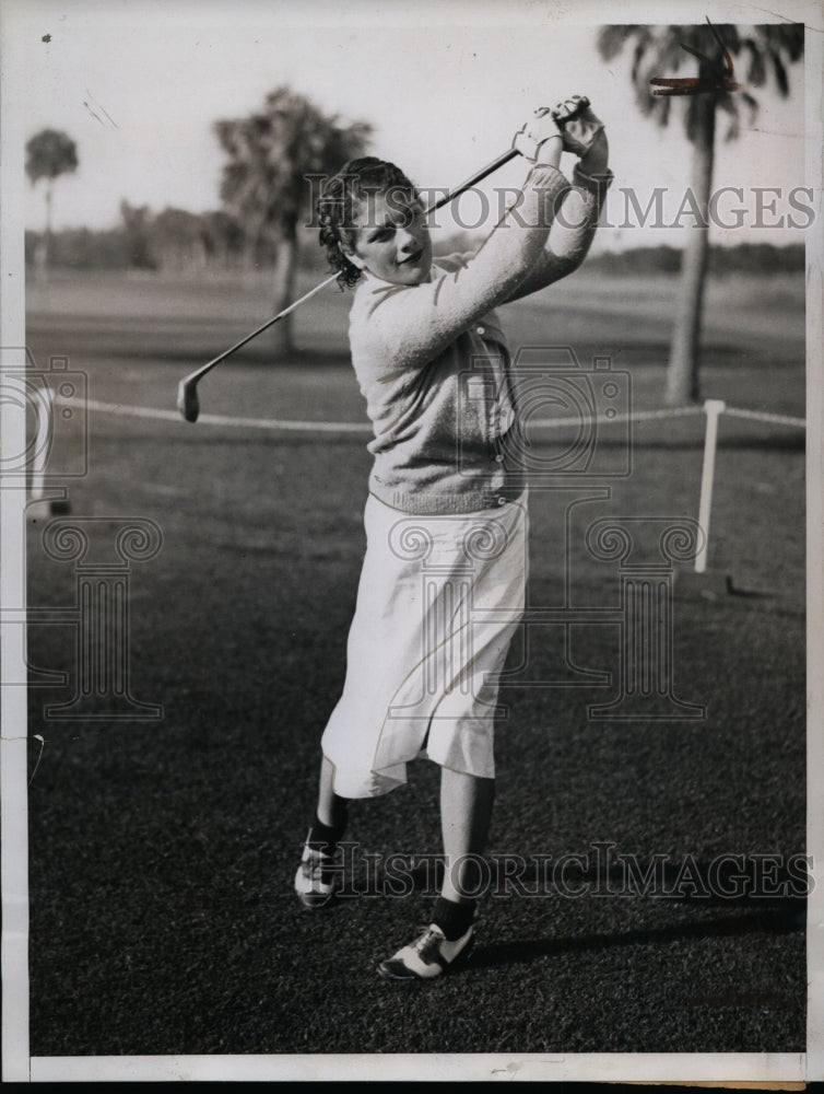 1934 Press Photo Mary K. Anderson taking up golf at the Palm Beach Country Club - Historic Images