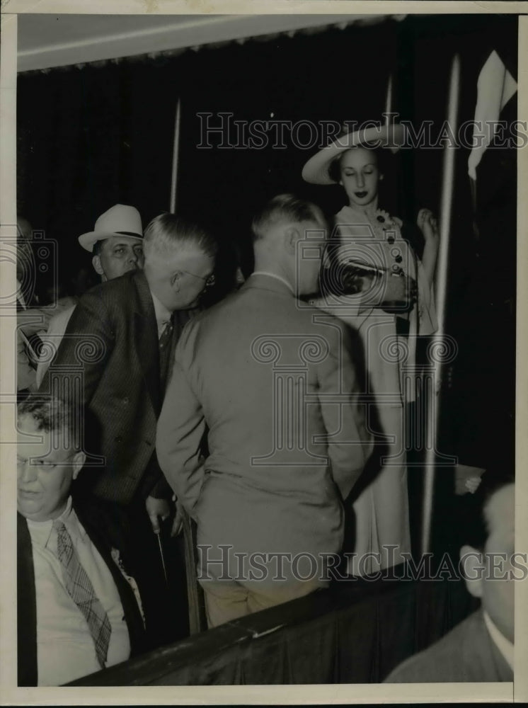 1936 Press Photo Peggy Ann Ladon at Republican National Convention - nef34336-Historic Images