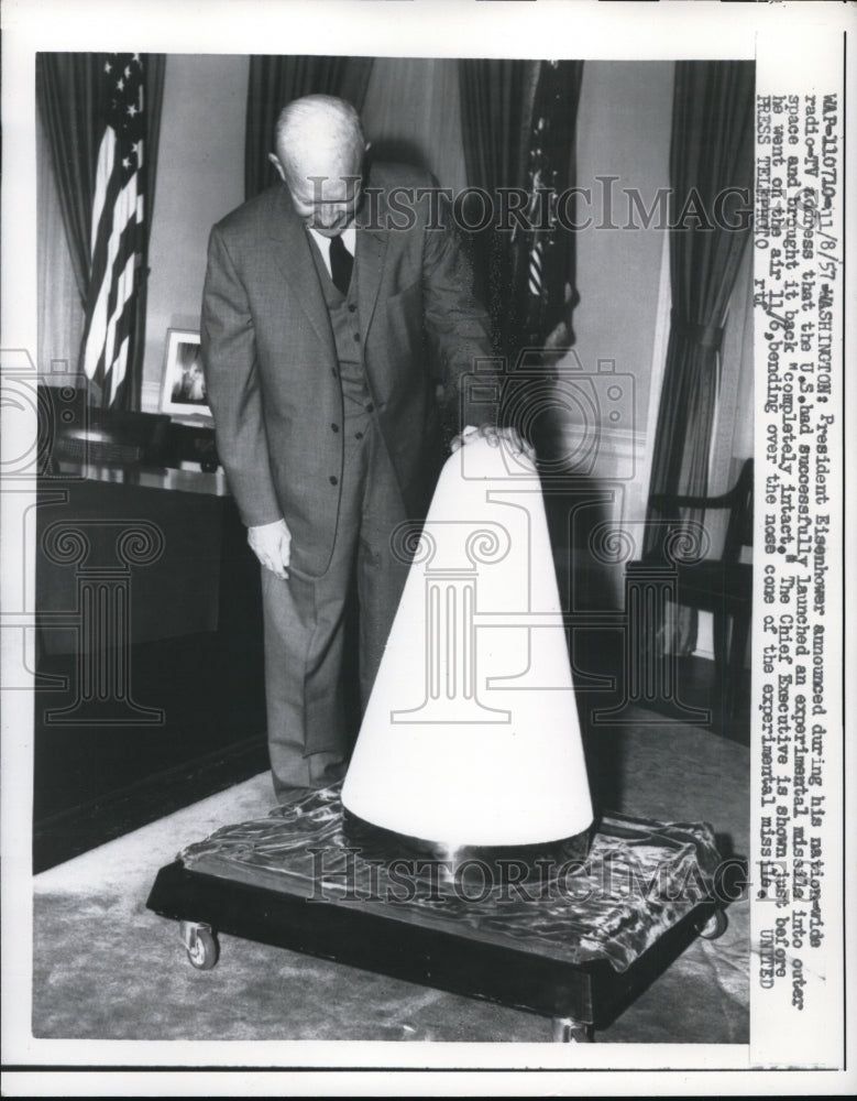 1957 Press Photo Dwight Eisenhower with Missile Nose Cone, Washington, D.C.-Historic Images