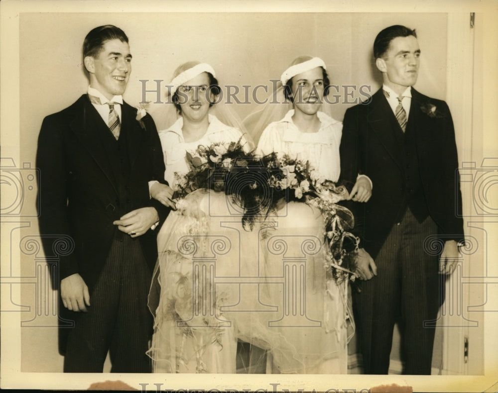 1935 Press Photo Sisters Marguerite &amp; Barbara Farwell Double Wedding - nef37277-Historic Images