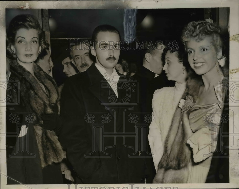 1940 Press Photo Notable Attend New York Premiere of French Film - nef37659 - Historic Images