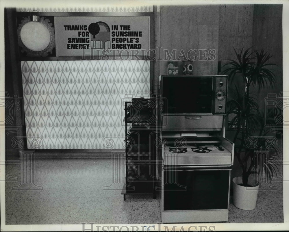 Press Photo Kitchen Appliances - nef37885 - Historic Images