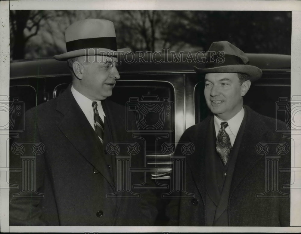 1937 Press Photo Stanley F Reed & Robert H Jackson Leaving the White House 2/25 - Historic Images