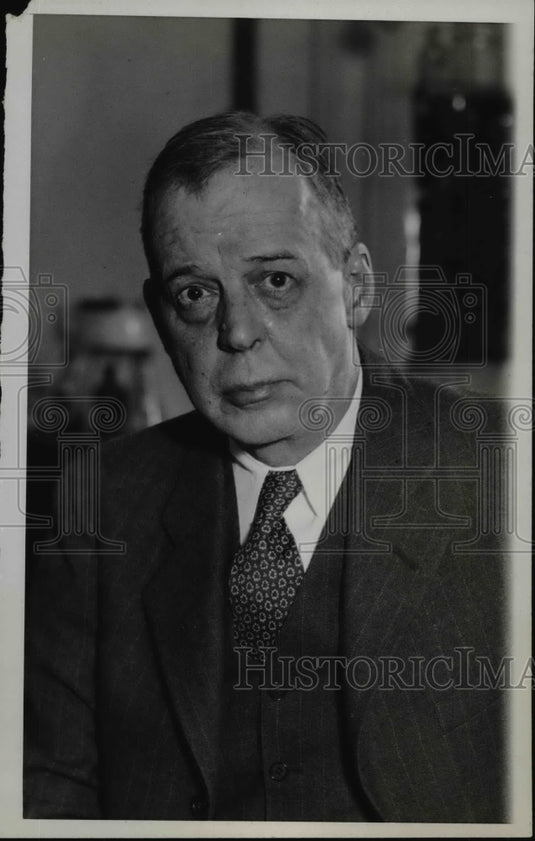 1933 Press Photo Dr.Alfred Newton Richards awarded the Kober Medal - nef41046 - Historic Images