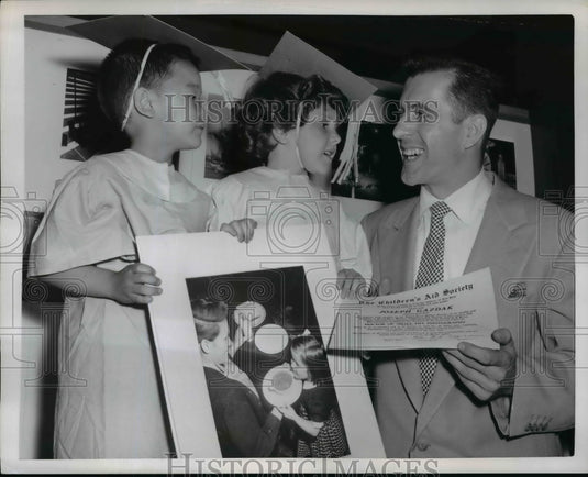 1954 Photographer Joseph Gazdak Honored by children's Aid Society NY - Historic Images