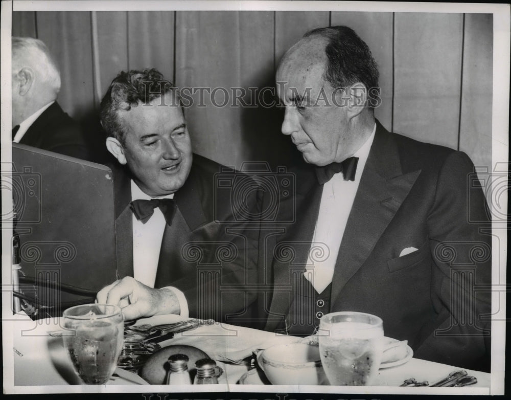 1953 Adlai Stevenson, John Sparkman at Democratic Banquet, Chicago - Historic Images