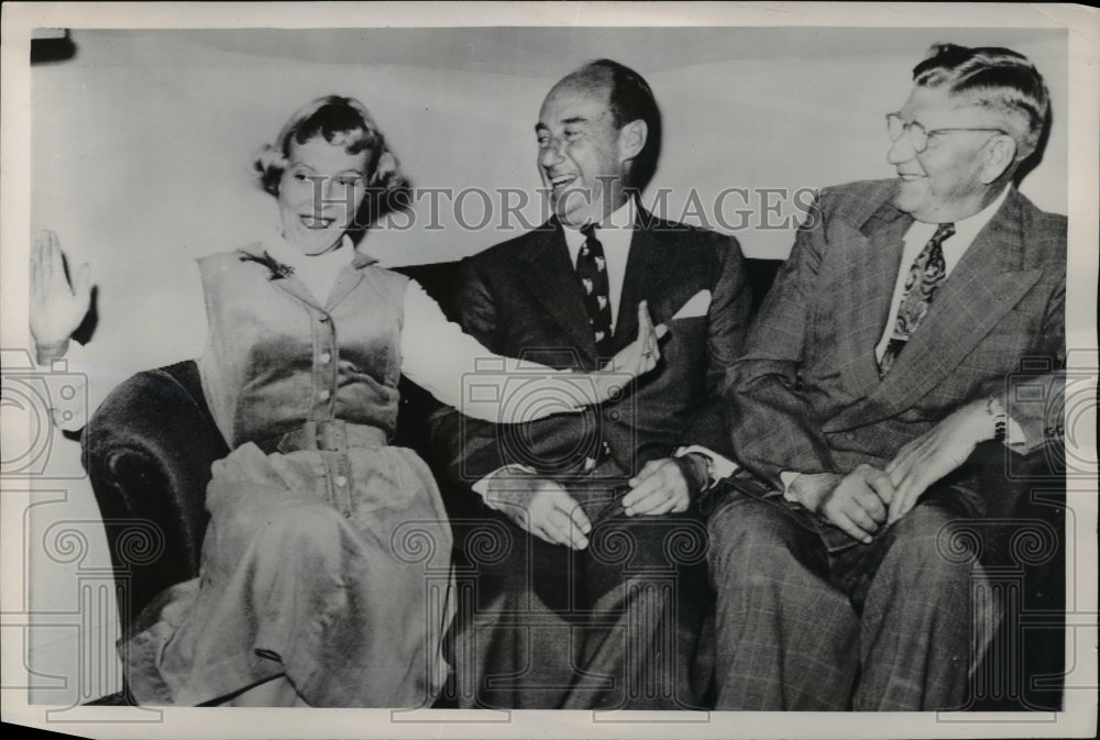 1952 Adlai Stevenson Meets Oregon State Fair Lab Owner Joanne Ross - Historic Images