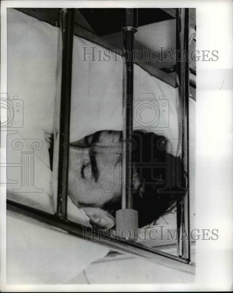 1971 Hijacker of Air Canada Flight in Calgary General Hospital ...