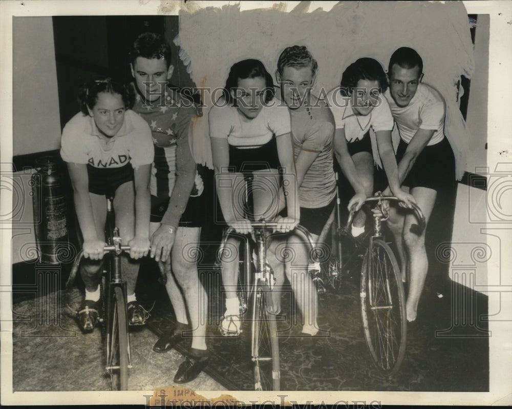 1935 Press Photo Canadian Girls Riders prepare for Pre-Olympic Tourney - Historic Images