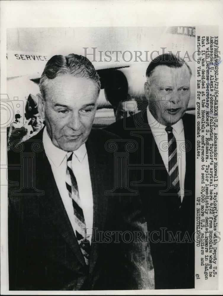 1965 Press Photo Maxwell D. Taylor, U. Alexis Johnson in Saigon, Vietnam - Historic Images