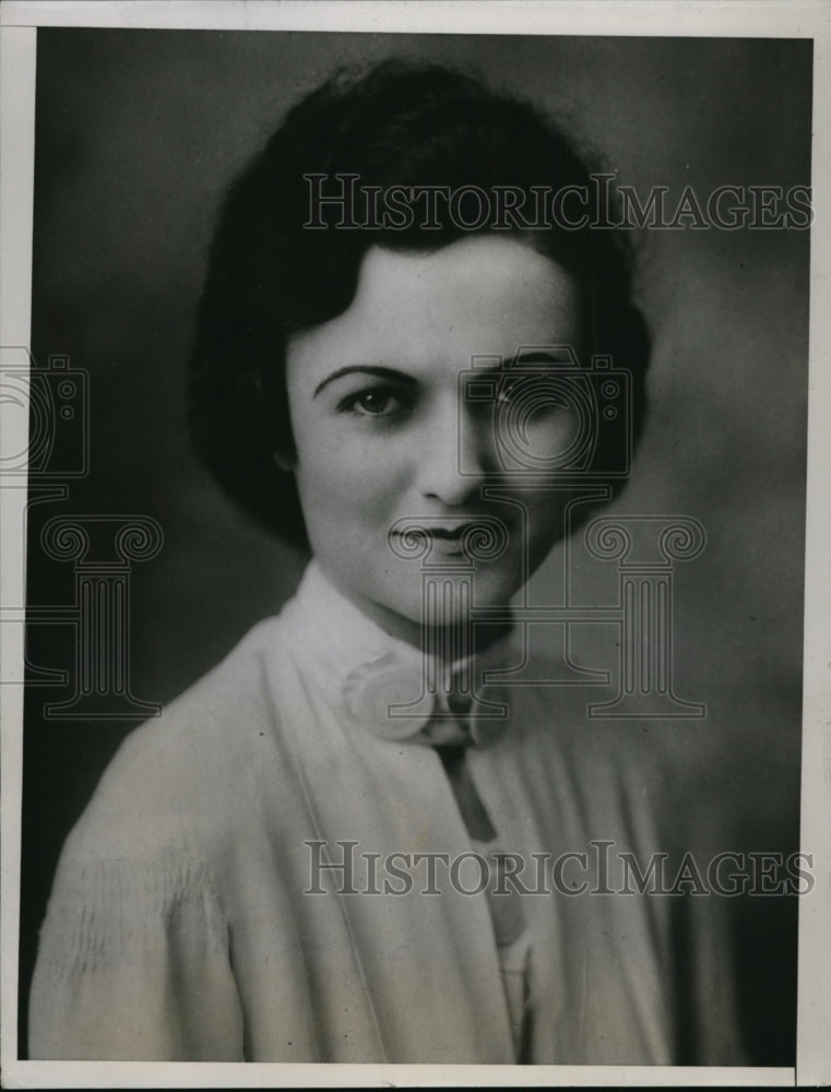 1935 Press Photo Miss Ola Sanford Marriys Ben Chapman New York Yankee Star - Historic Images